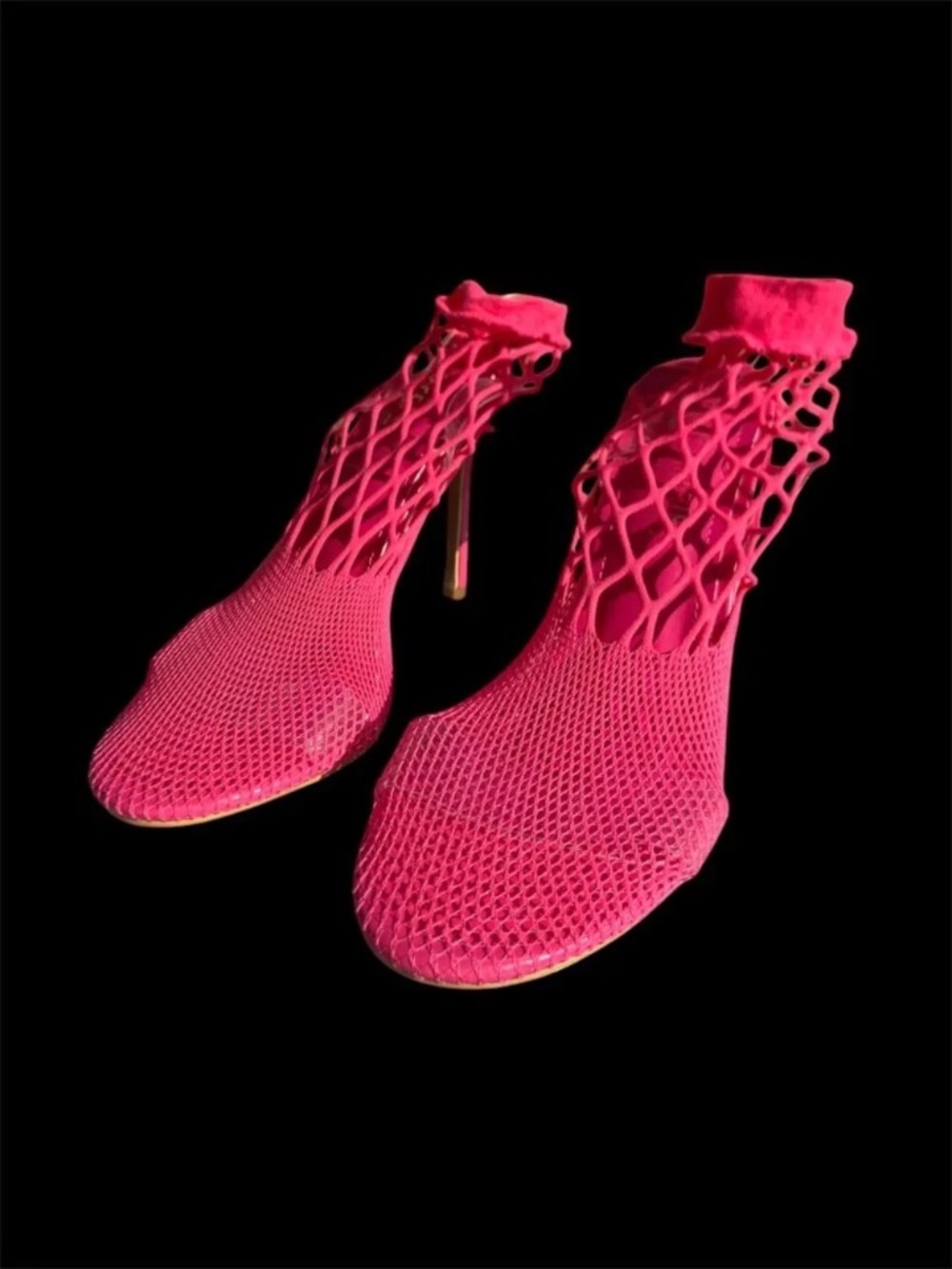 Women’s Pink Mesh Net Sock Bootie Heels, 6.5 - Picture 3 of 8